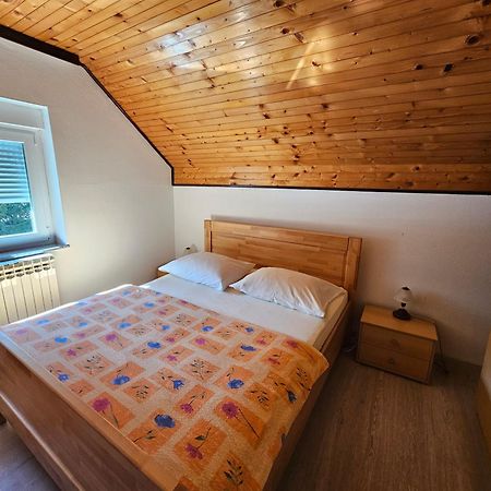 House Mirjana Hotel Smoljanac Ngoại thất bức ảnh