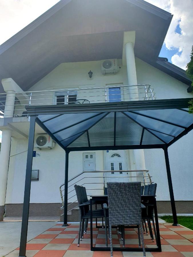 House Mirjana Hotel Smoljanac Ngoại thất bức ảnh