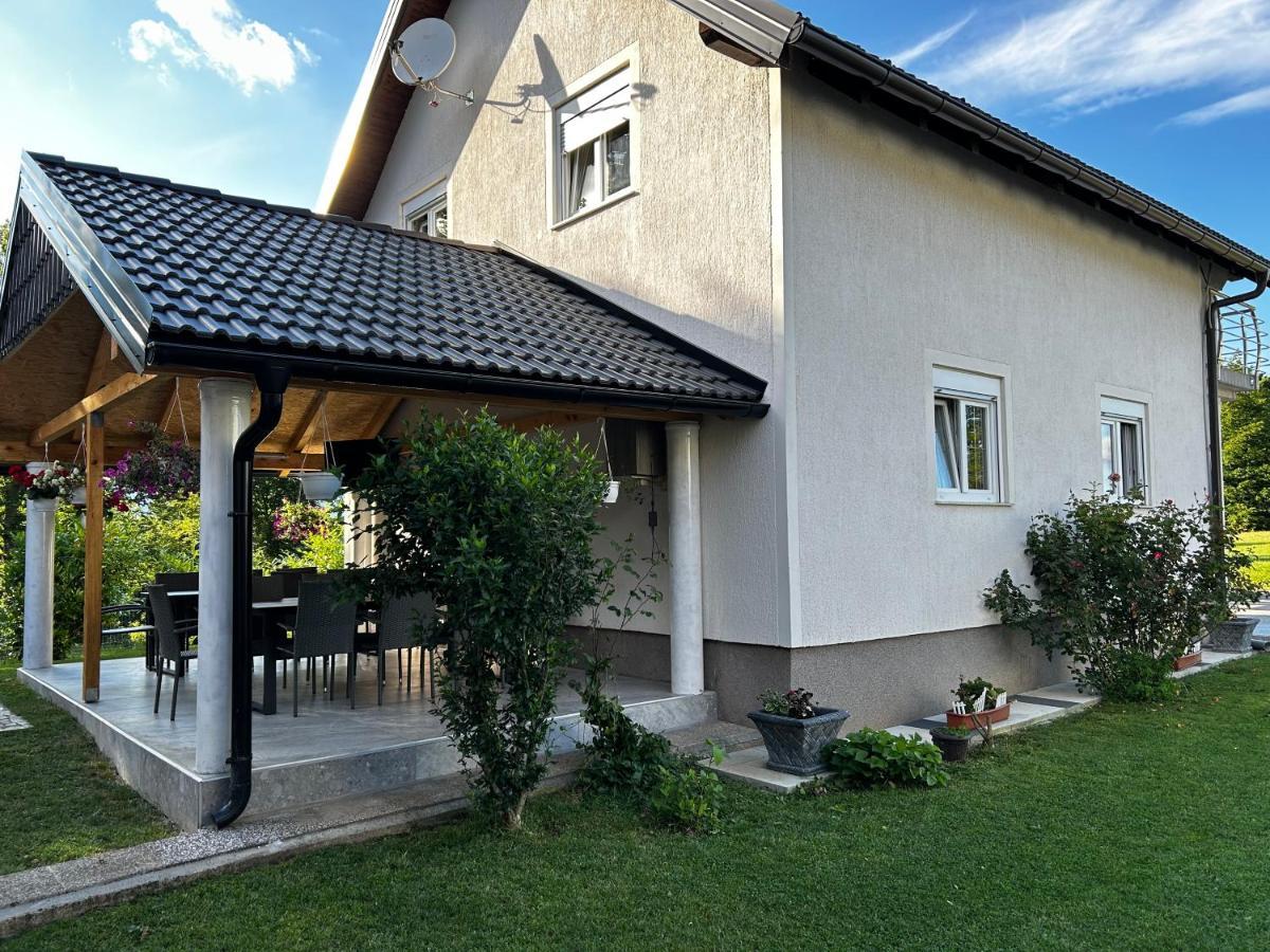 House Mirjana Hotel Smoljanac Ngoại thất bức ảnh