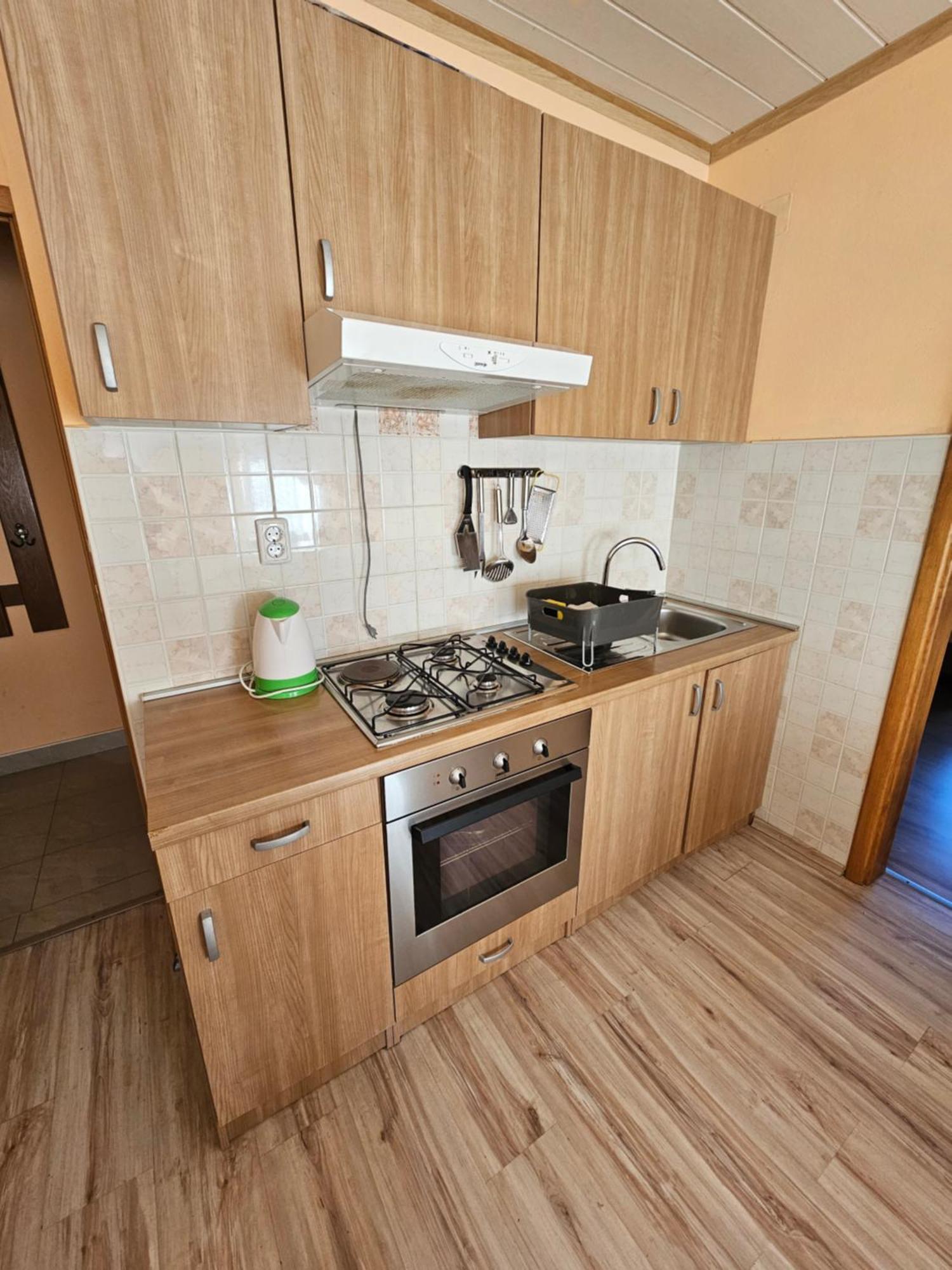 House Mirjana Hotel Smoljanac Ngoại thất bức ảnh